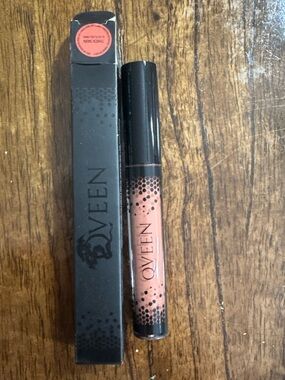OVEEN Liquid Lipstick — Thick Skin